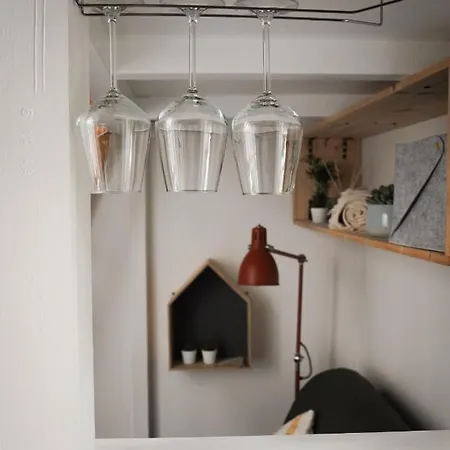 Apartment Le 8 - Mini Studio Au Jardin De Ville Grenoble